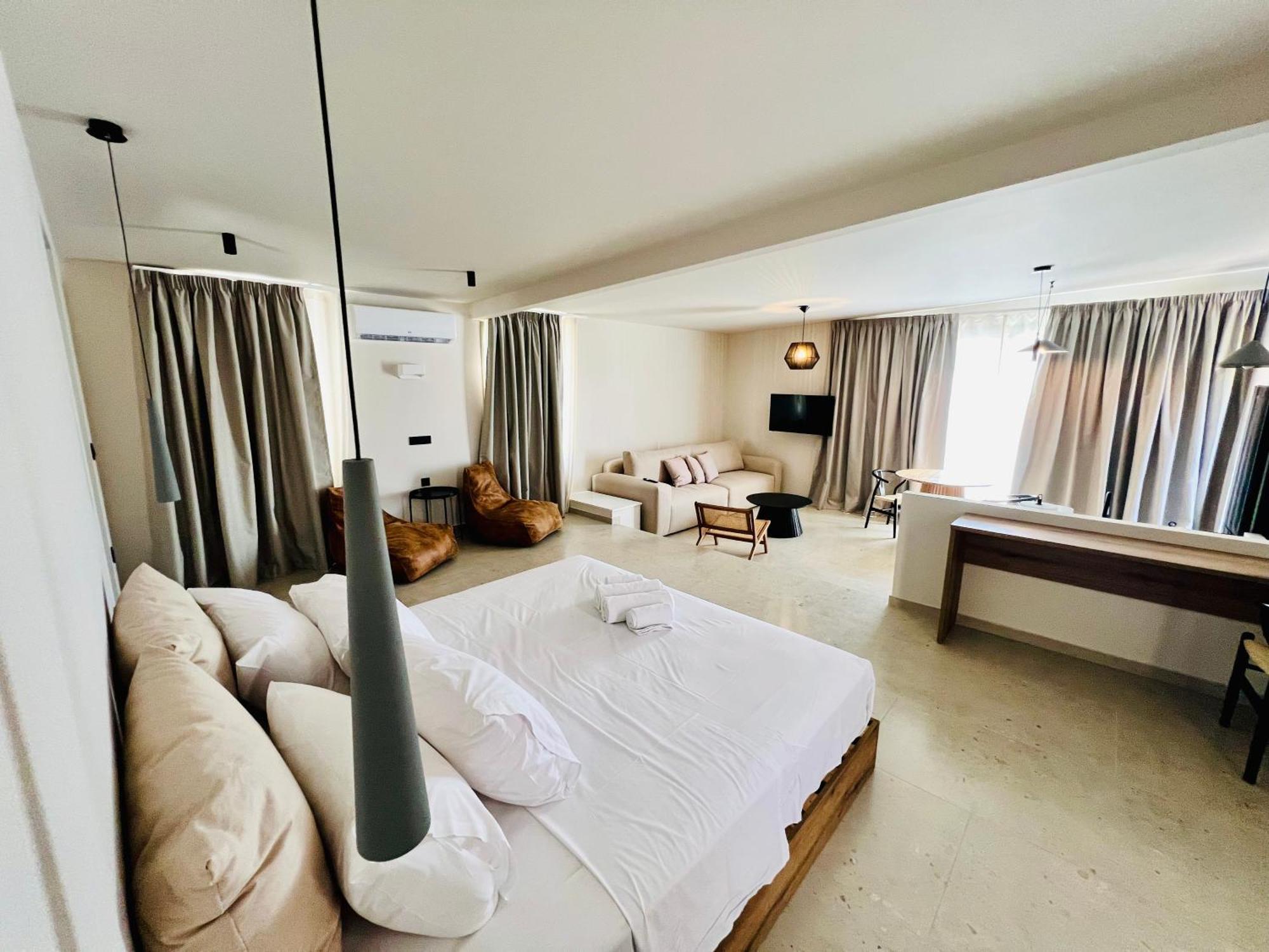 Gioma Garden Villas Istron Eksteriør billede