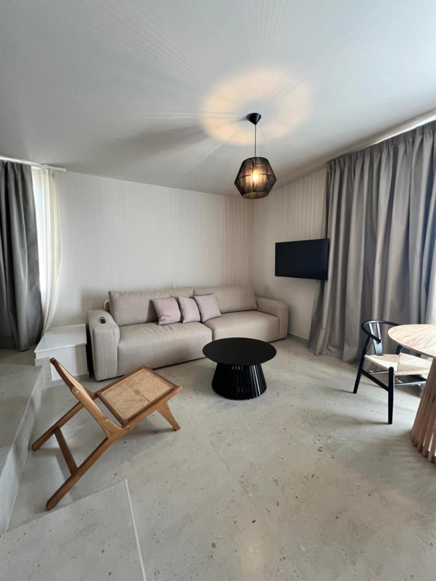 Gioma Garden Villas Istron Eksteriør billede