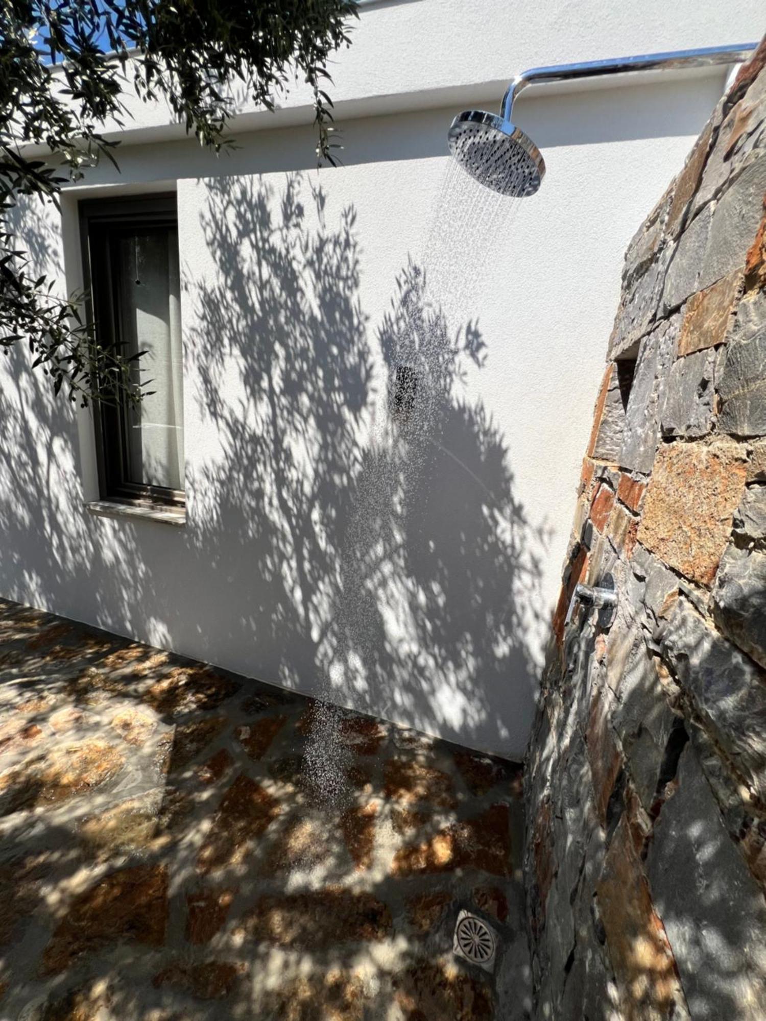 Gioma Garden Villas Istron Eksteriør billede